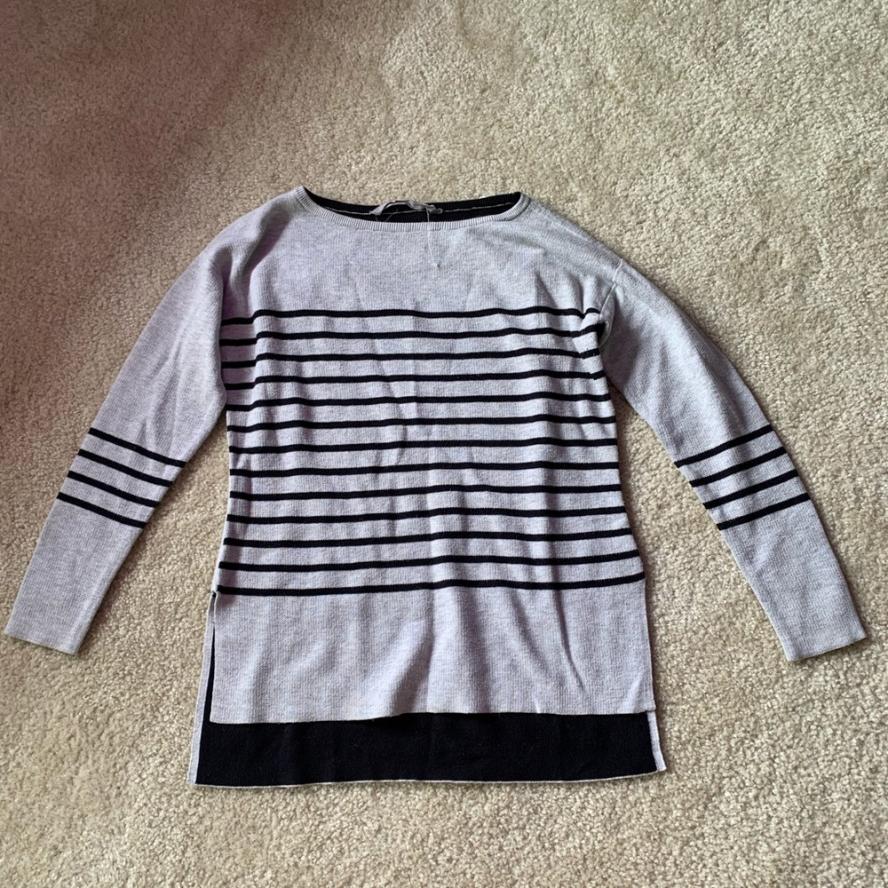 Athleta long sleeve striped shirt